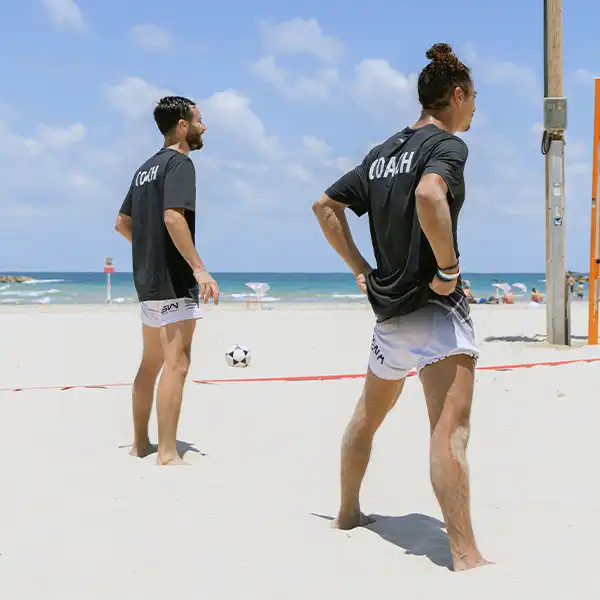 Arena Club – מועדון הפוצ'יוולי בחוף טרומפלדור