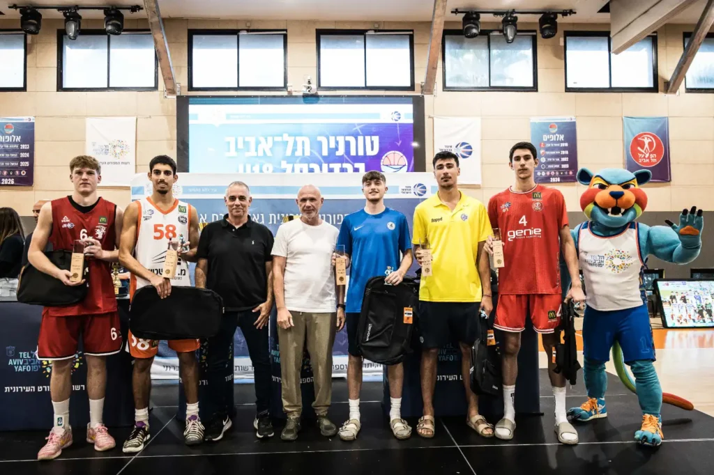 חמישיית הטורניר